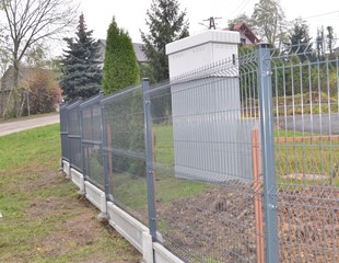 Fundusz Sołecki: remont ogrodzenia przy OSP Karniów