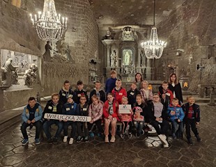 Projekt "Odkrywam Małopolskę" - wycieczka uczniów szkoły podstawowej w Goszycach